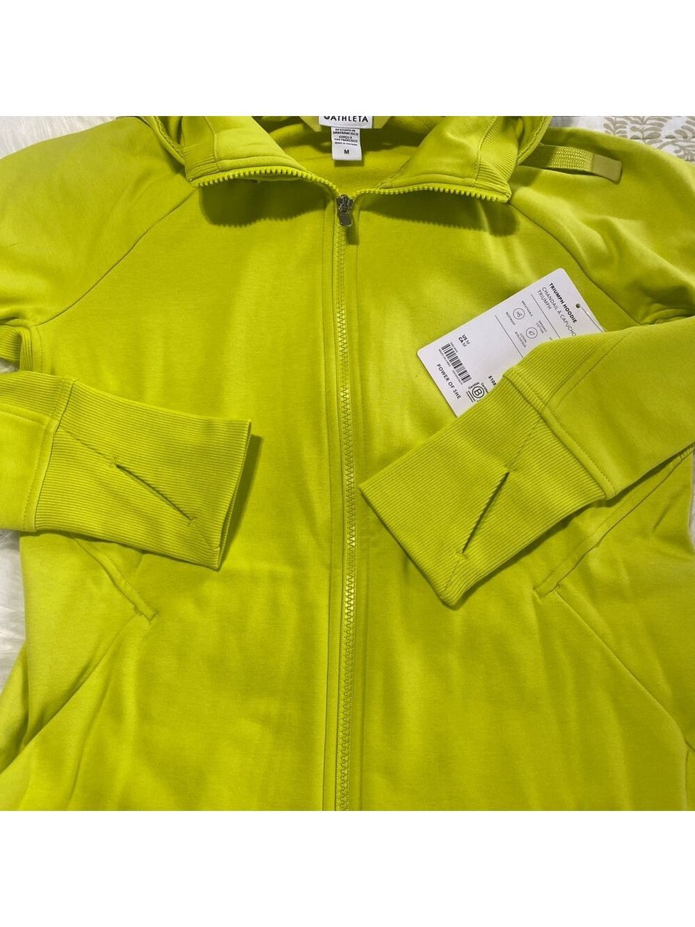 NWT Athleta woman’s Triumph Hoodie M Lime Green - Picture 4 of 6